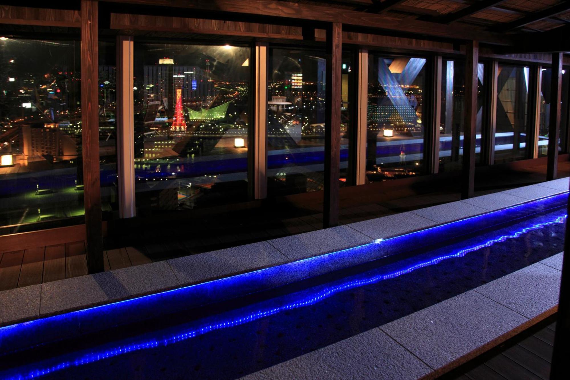 Kobe Harbor Land Onsen Manyo-Club Hotell Exteriör bild